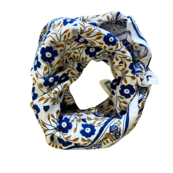 SO FAMILY Foulard Bellis Safir.