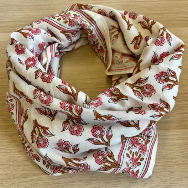 SO FAMILY Foulard Lise Brown.