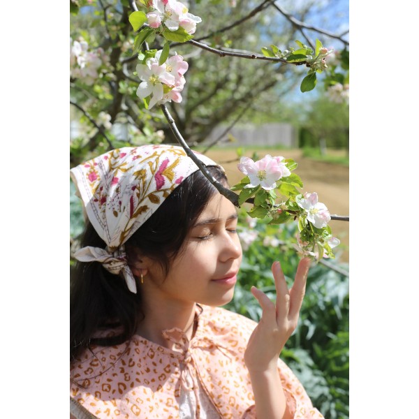 SO FAMILY Foulard Delhi Nude Small.