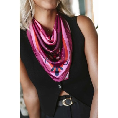 Shanna Foulard Mini Carré Love Bordeaux.
