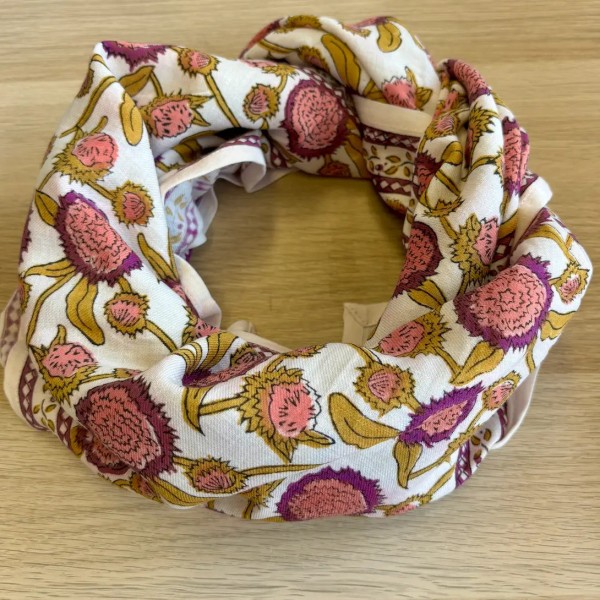 SO FAMILY Foulard Pink Pondichéry.