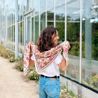 SO FAMILY Foulard Pink Pondichéry.