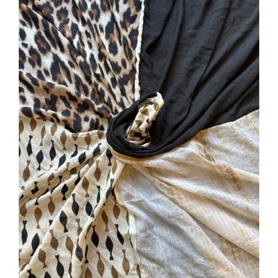 Shanna Foulard Carré Nikita.